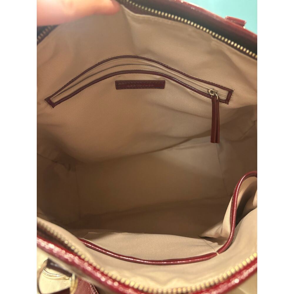 Ann Taylor Deep Red Patent Leather Satchel Shoulder Bag EUC - Picture 7 of 9